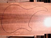 'Lutherie' - 'Tables' - 'noyer onde 3'